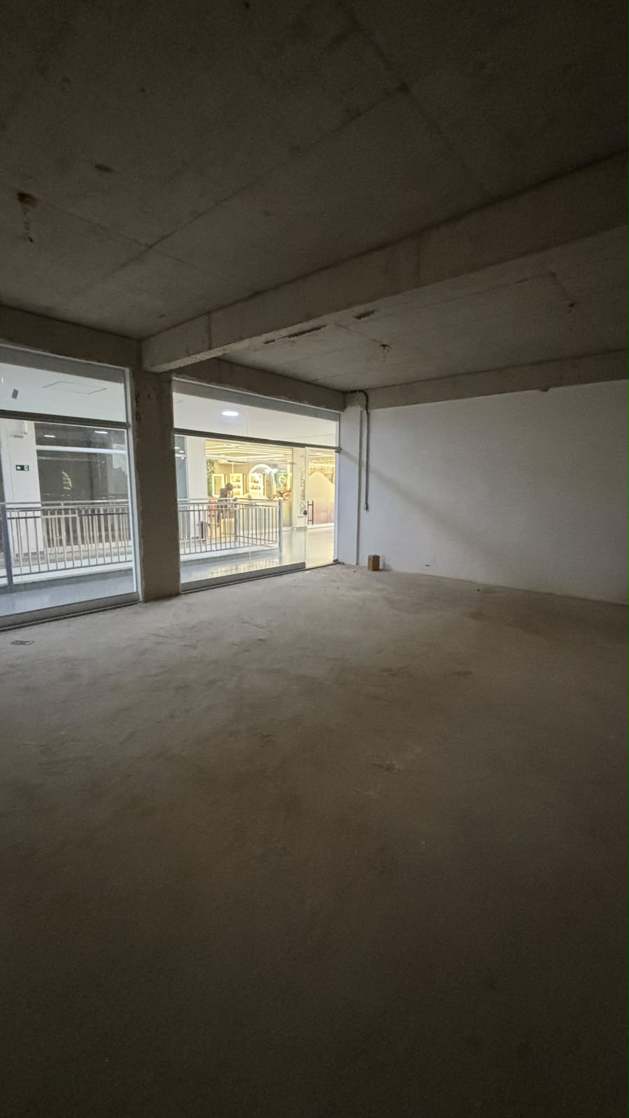 Loja 21 – 77,38 m² — foto 2